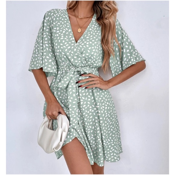 Boho coral Leopard Print Butterfly Sleeve Mini Dress - Picture 2 of 11